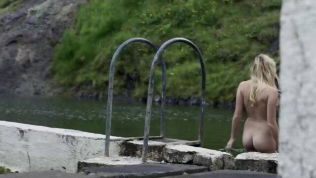 Maika Monroe Nude - Bokeh (2017) Full HD 1080 Watch Online / Майка Монро - Боке
