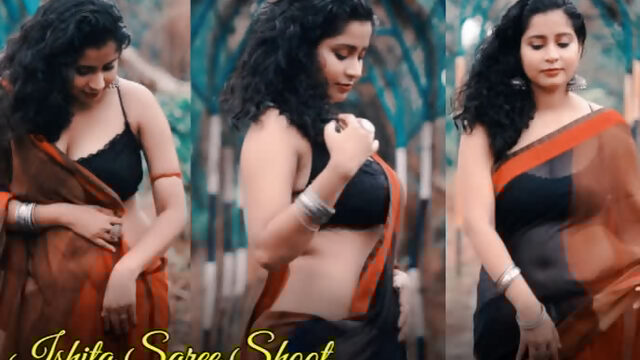 Ishita-Check Print Saree