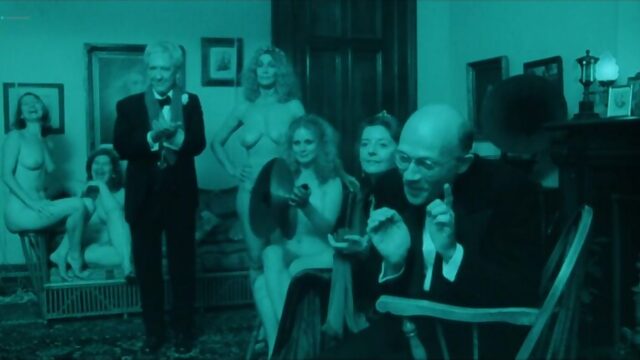 Beverly DAngelo, Cristina Raines, Sylvia Miles, etc Nude - The Sentinel (1977) HD 720p BluRay
